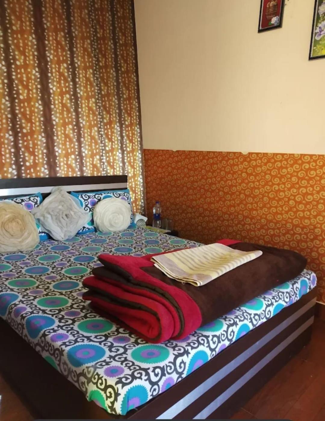 Joshi Holiday Home Stay لانسداون المظهر الخارجي الصورة