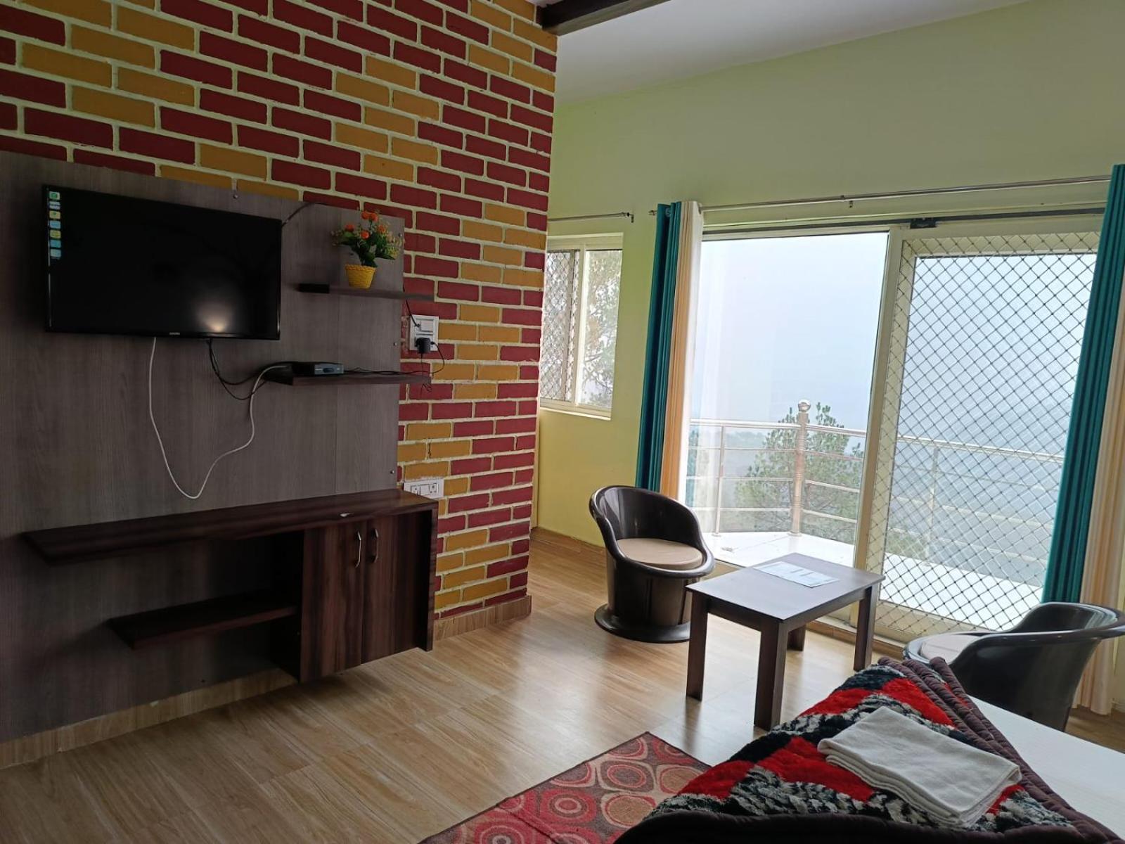 Joshi Holiday Home Stay لانسداون المظهر الخارجي الصورة